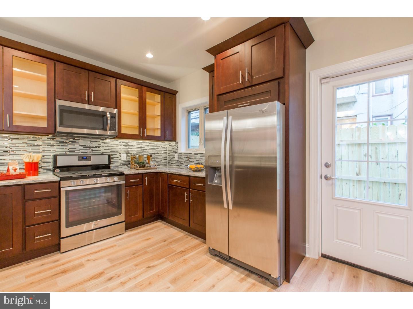 POINT BREEZE - Residential