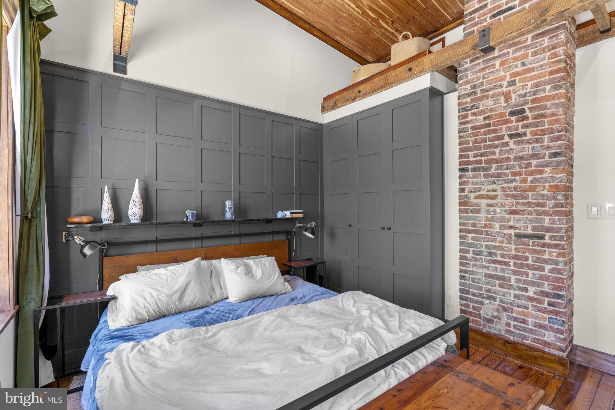 HAMPDEN HISTORIC DISTRICT - Residential