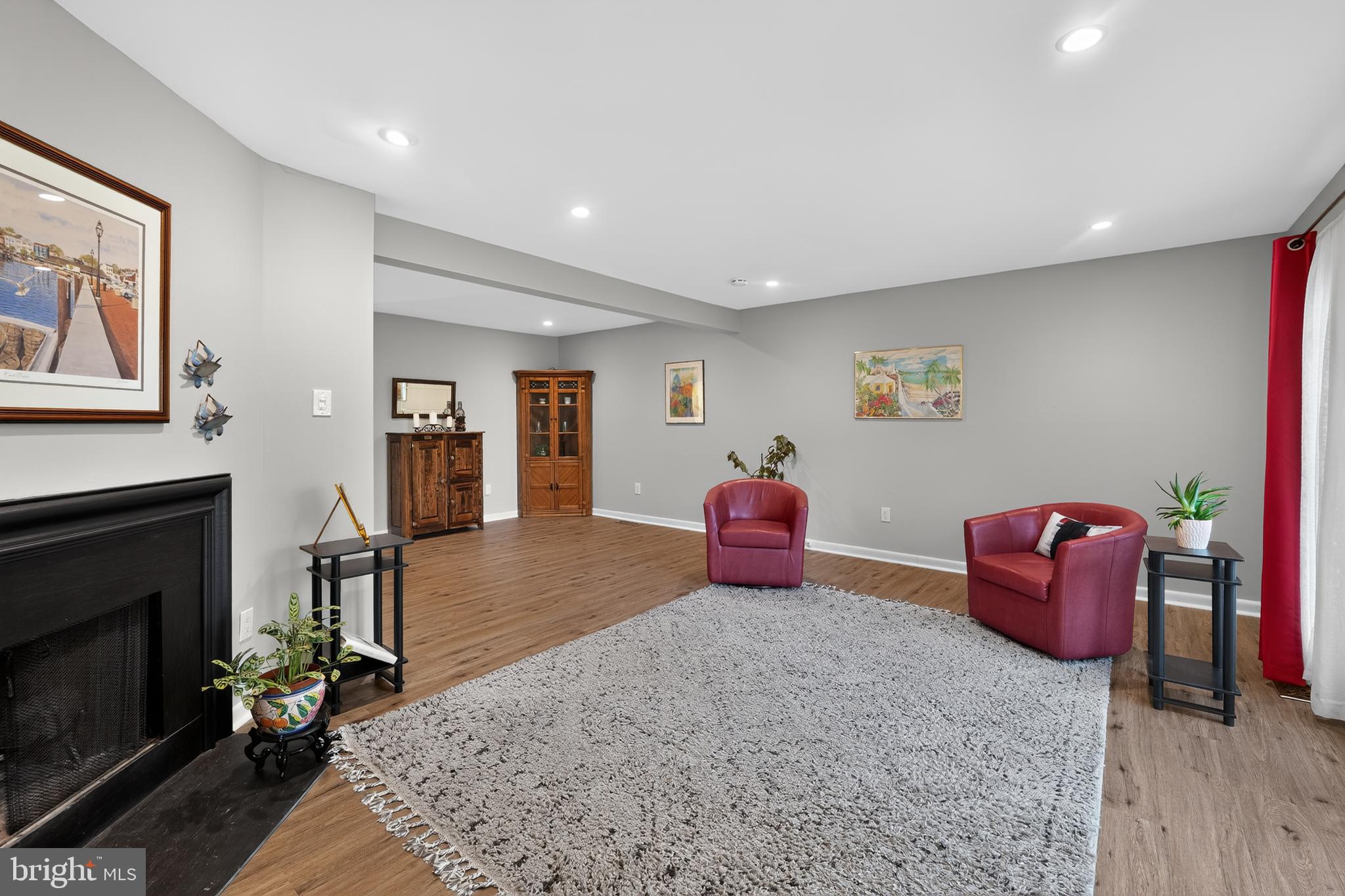 73 GENTRY COURT