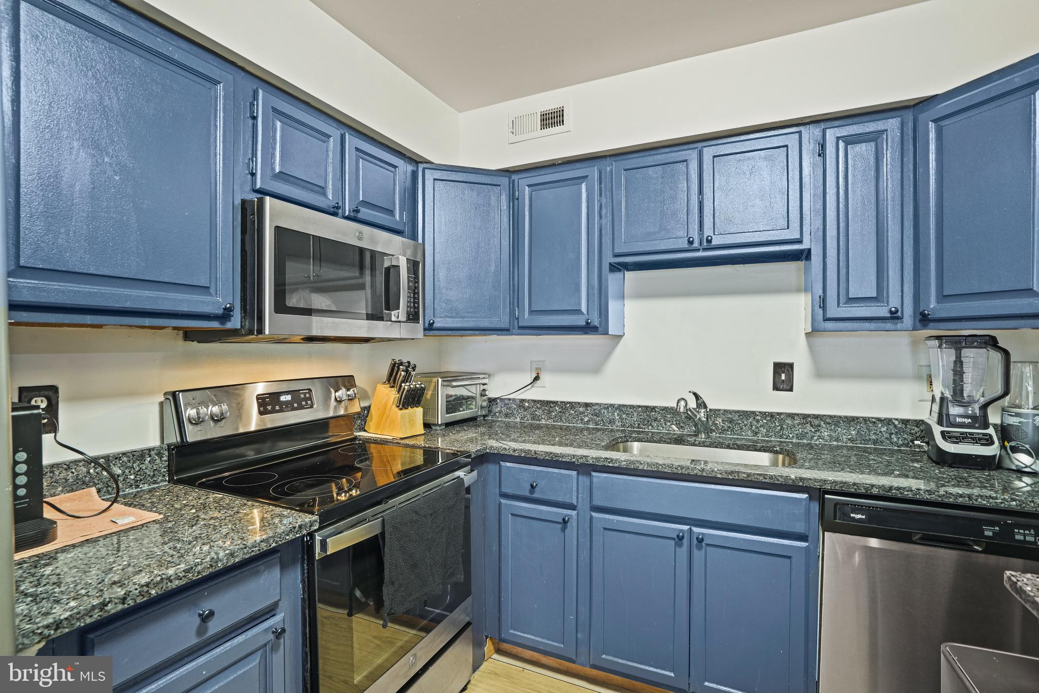 AVONSHIRE - Residential