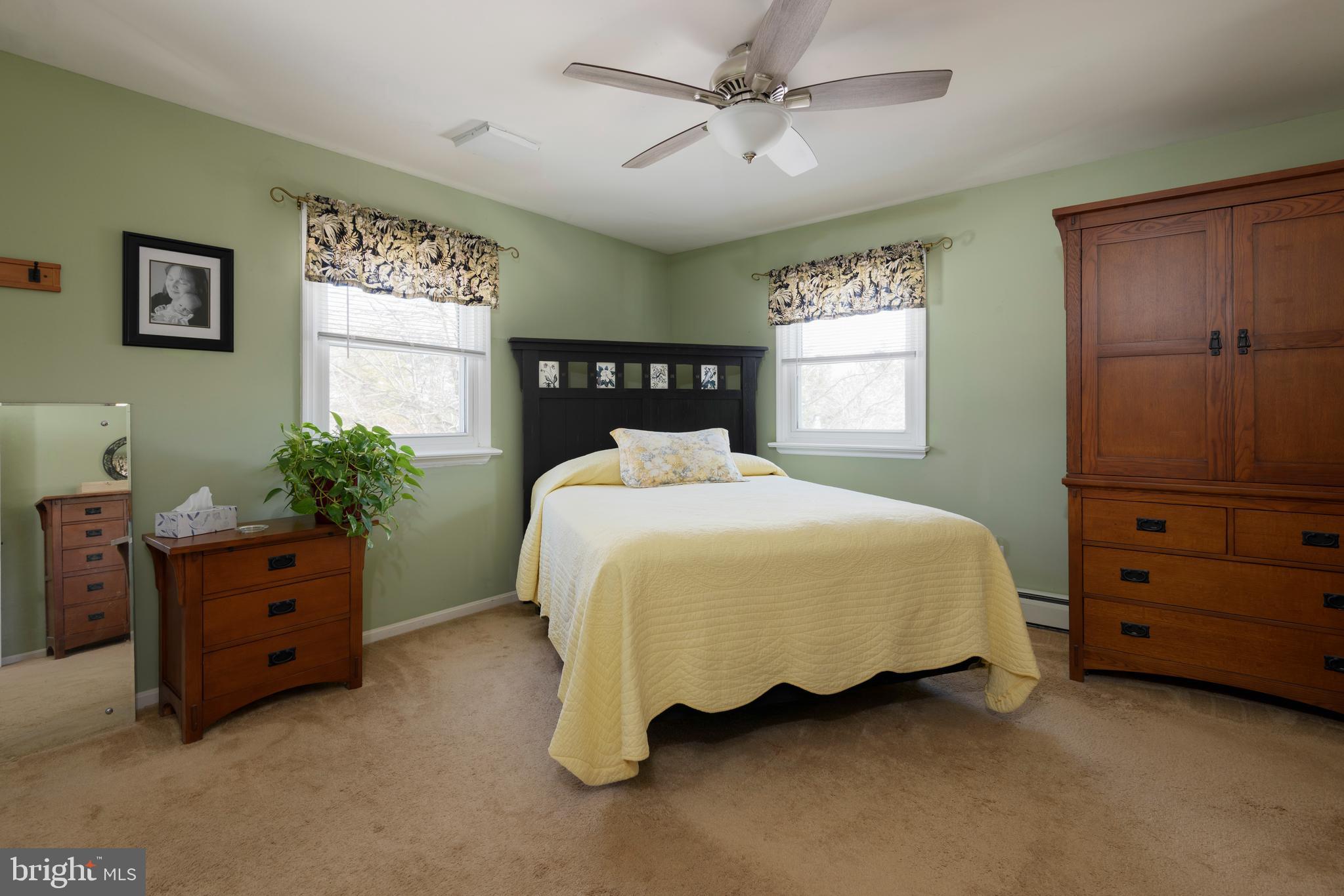 HUNTING HILLS - Residential