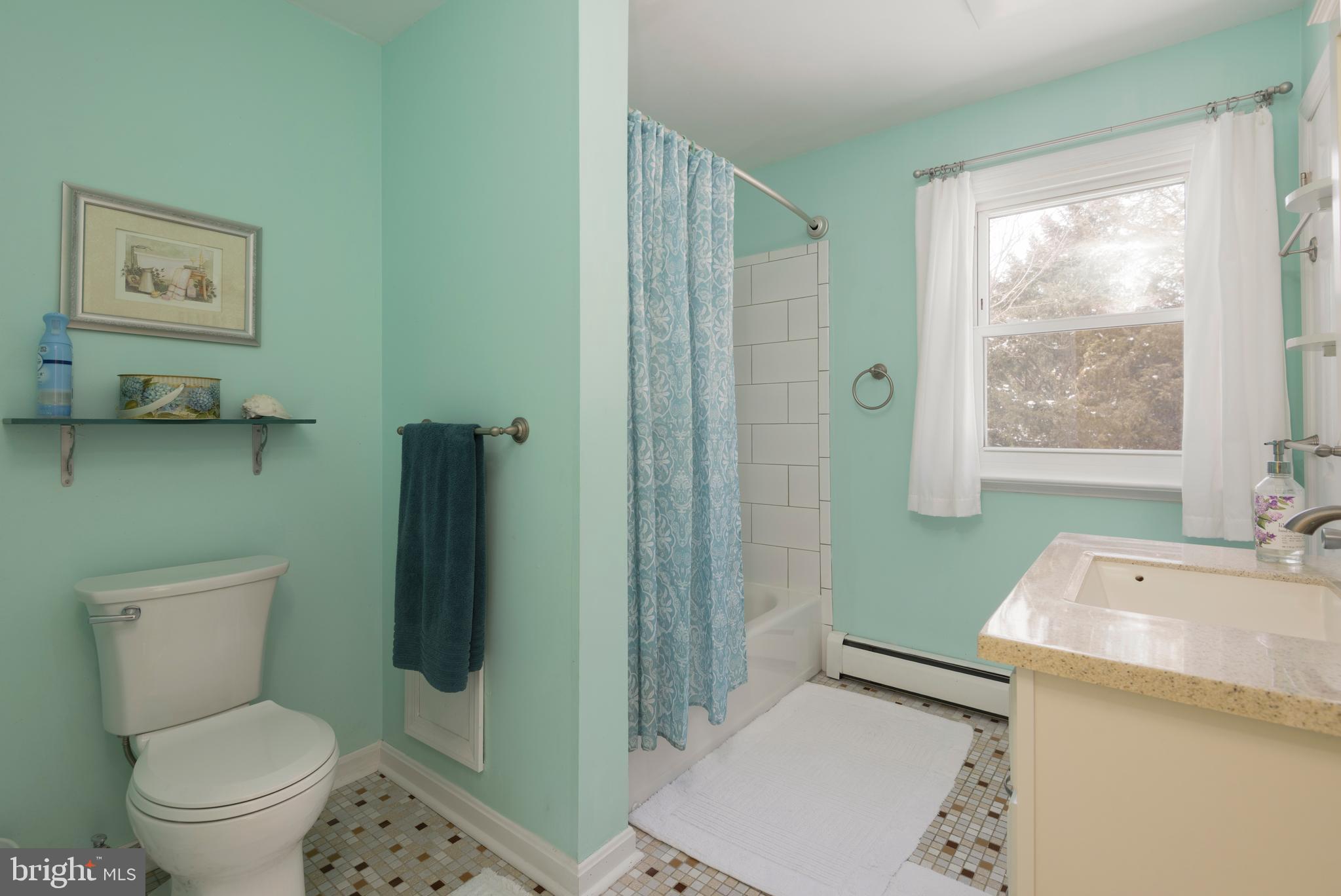 HUNTING HILLS - Residential