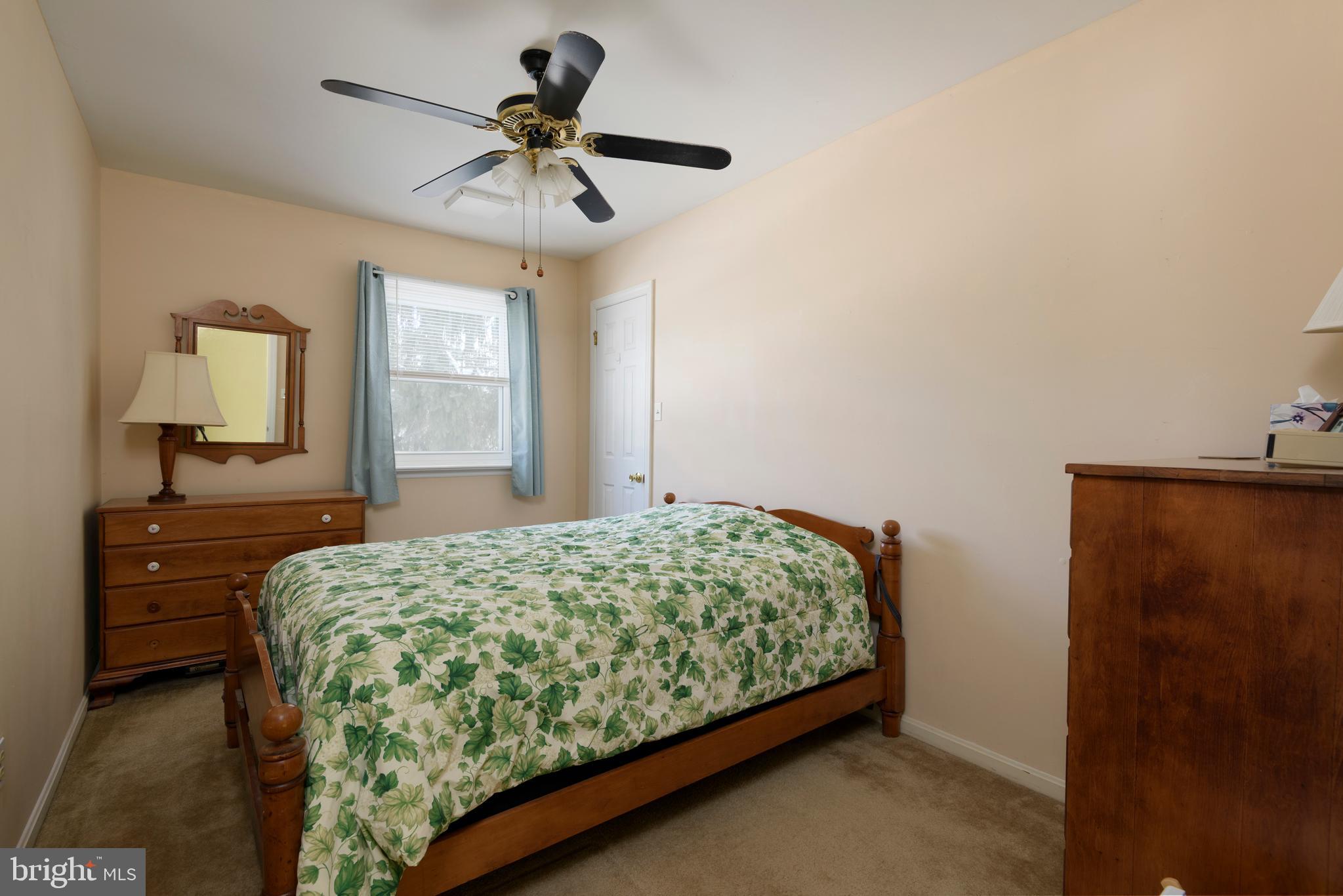 HUNTING HILLS - Residential