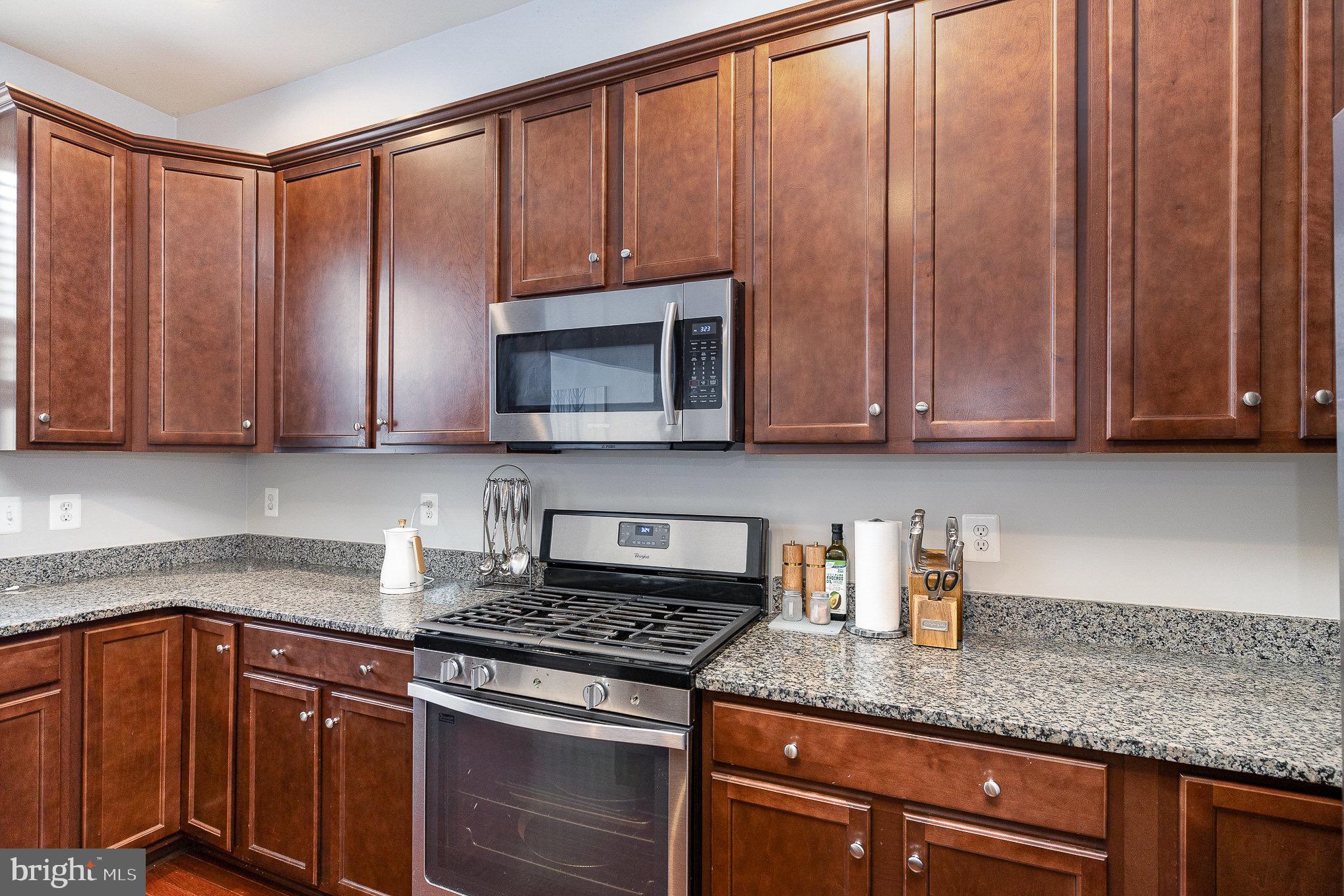 COLONIAL FORGE AT AUGUSTINE - Residential