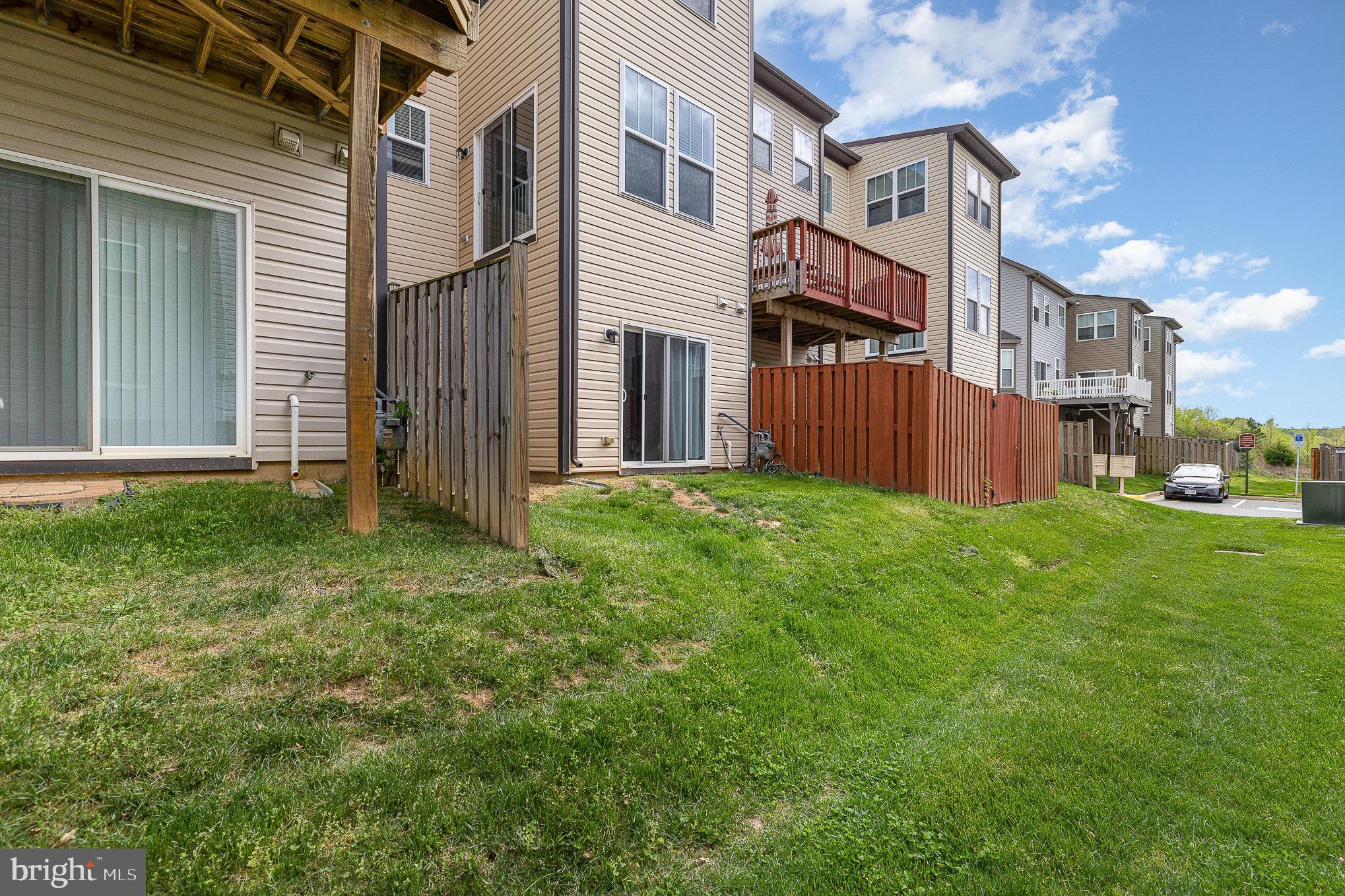 COLONIAL FORGE AT AUGUSTINE - Residential