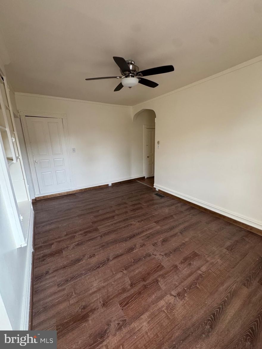 3 Bedroom 1 bath apartment available for Rent November 1. Small but private yard and detached one car garage available as well. Pets allowed on a Case by Case basis.  Photos will be uploaded by Owner by 10/25 at the latest. Private entrance, On Street Parking. Tenant responsible for Electric, Cable/internet. Owner pays Water/Sewer.