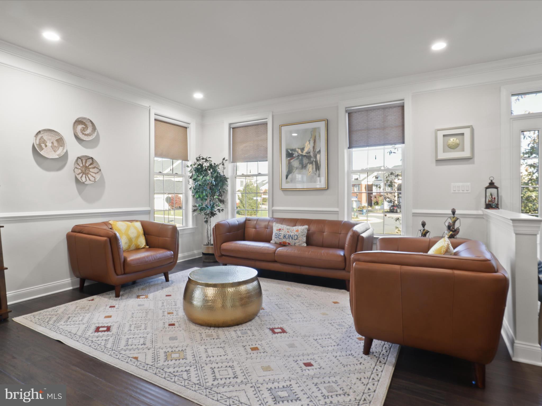 LOUDOUN VALLEY ESTATES 2 - Residential Lease