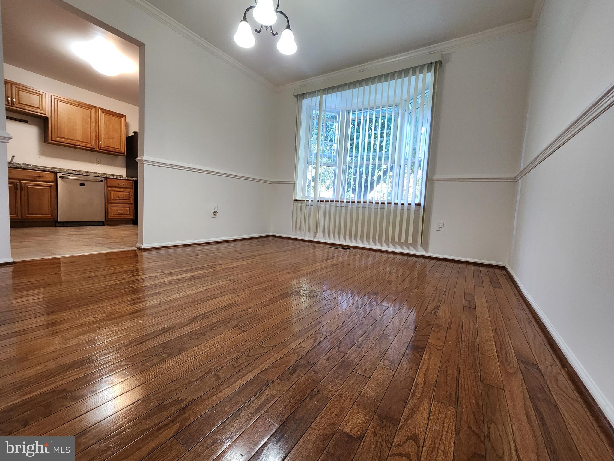 25 N STEAD COURT