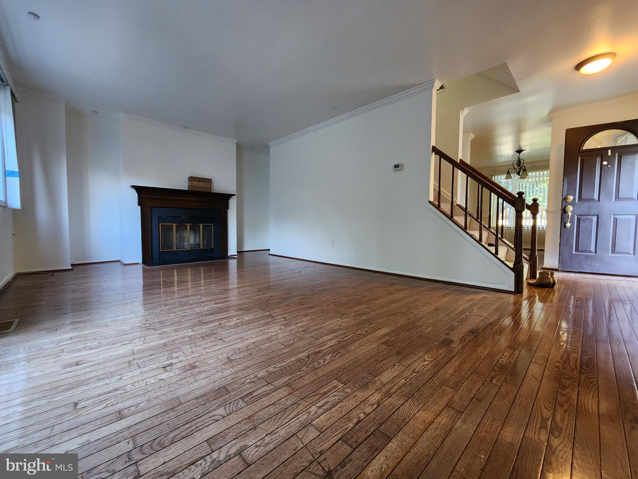 25 N STEAD COURT