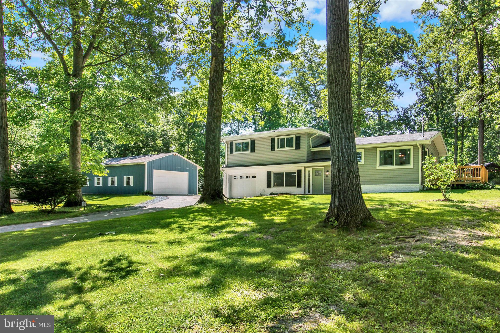 30 HALLECK DRIVE