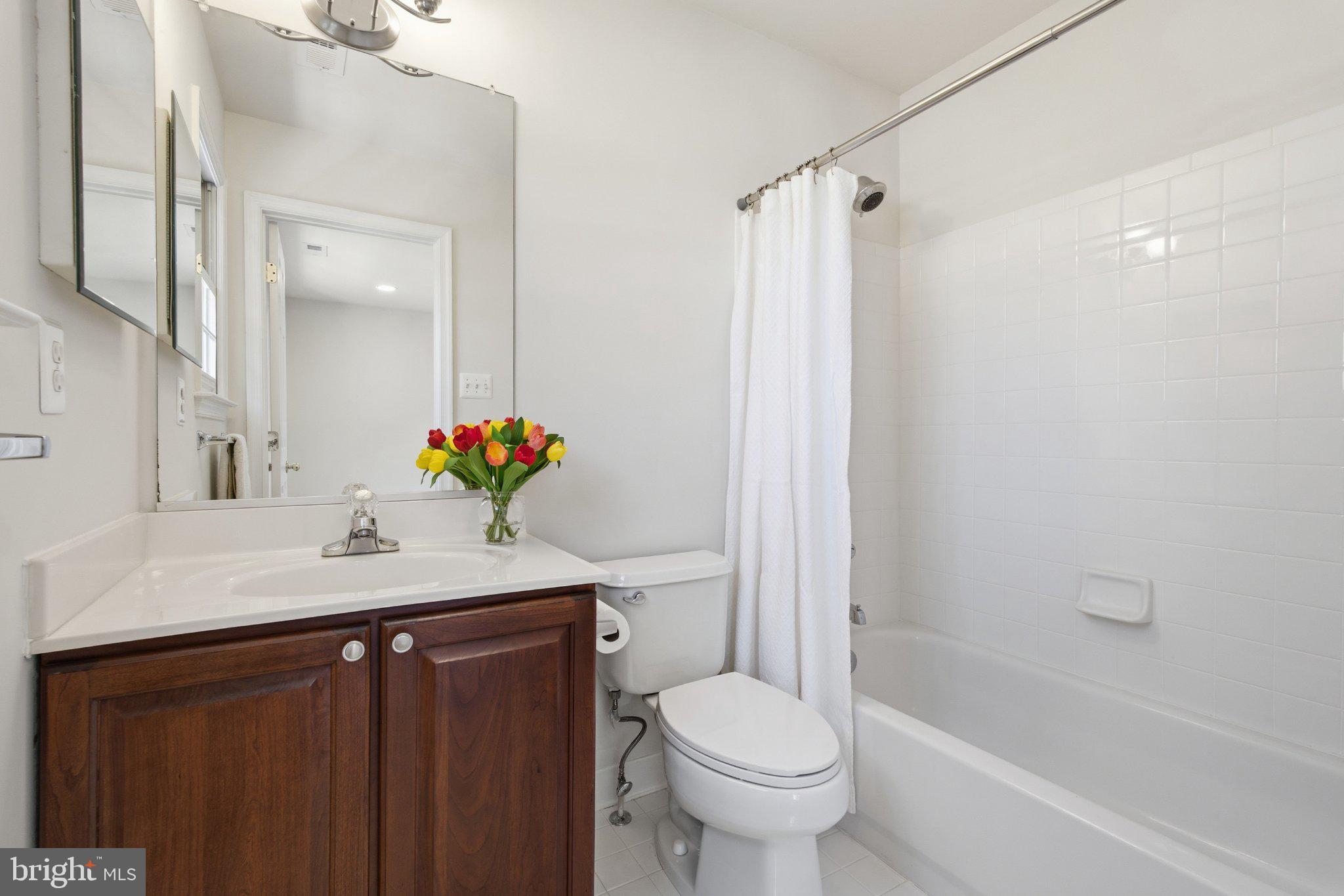 WESTHOLME - Residential