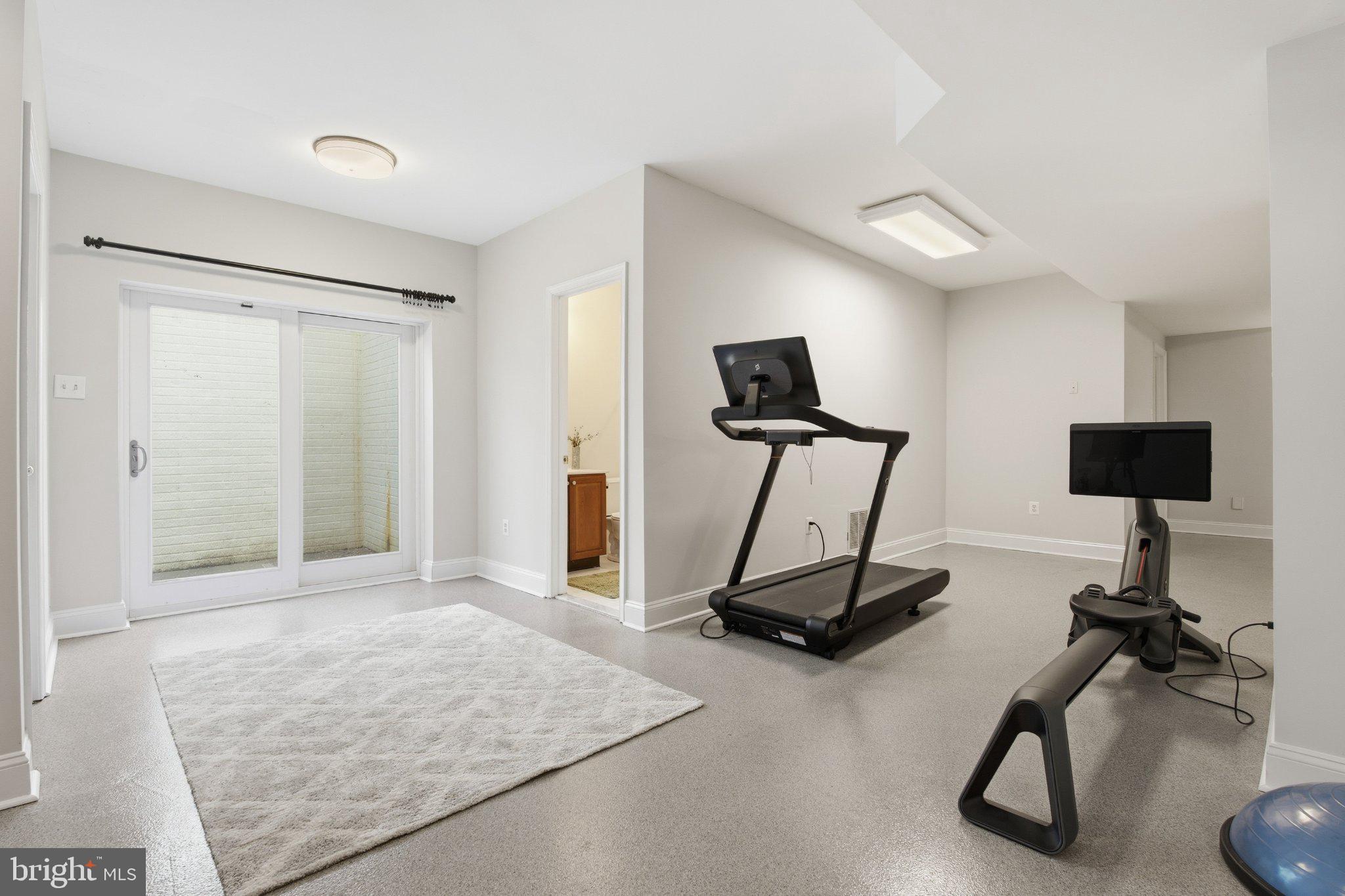 WESTHOLME - Residential