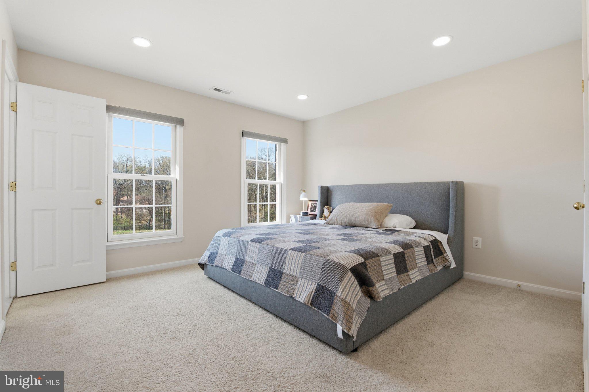 WESTHOLME - Residential