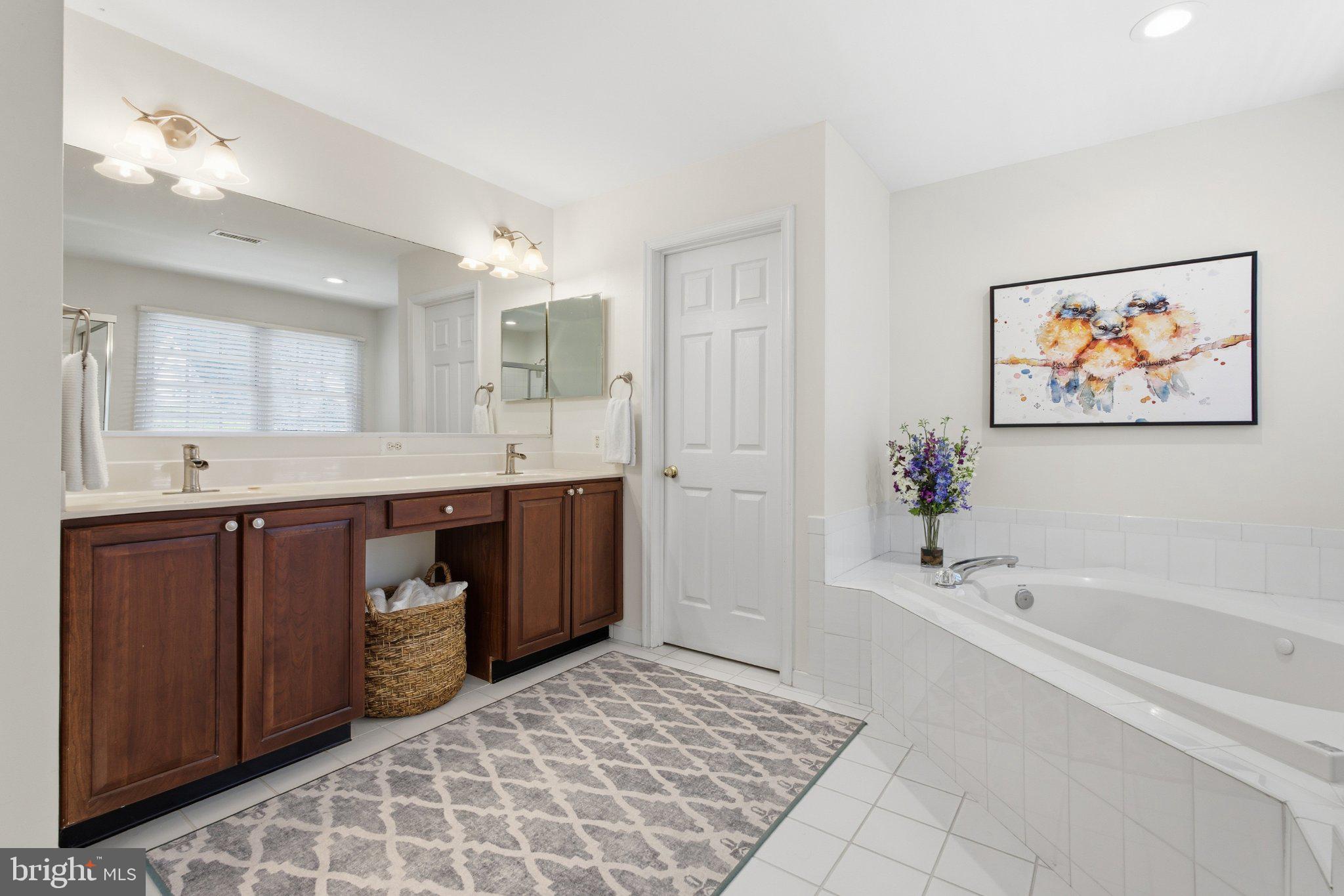 WESTHOLME - Residential