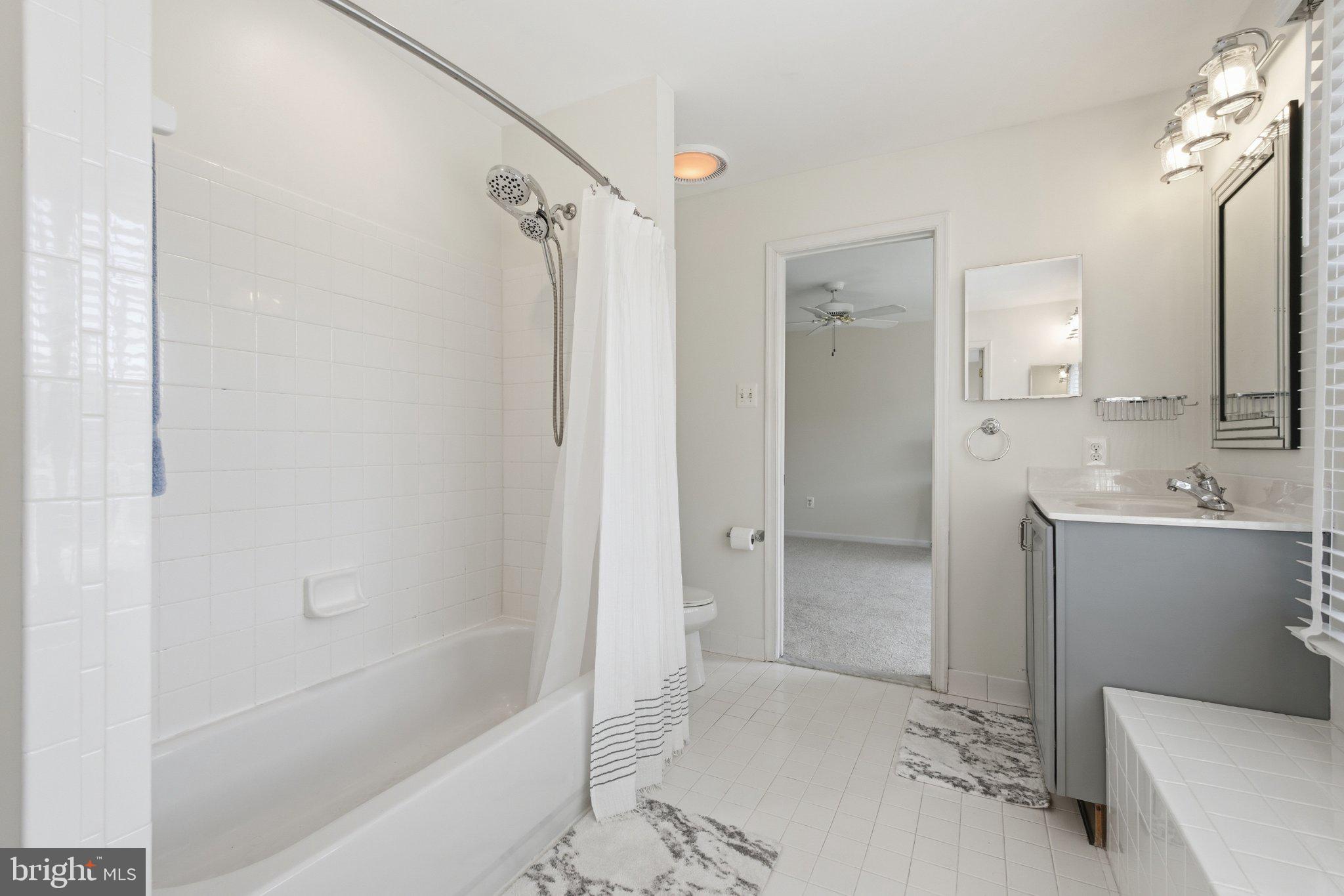 WESTHOLME - Residential