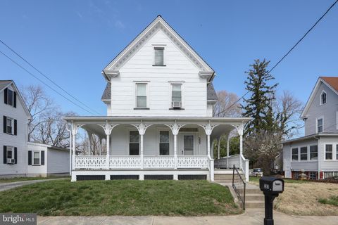 Homes For Sale - 333 Broad Street<br/> Salem County, ELMER, NJ 08318