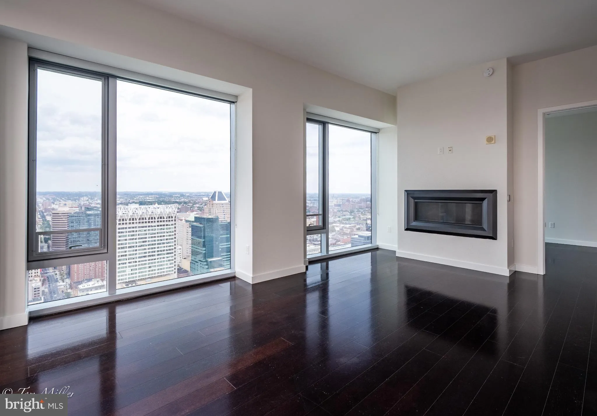 Baltimore, Maryland 21202, United States, 2 Bedrooms Bedrooms, ,2 BathroomsBathrooms,Residential,Active,255008