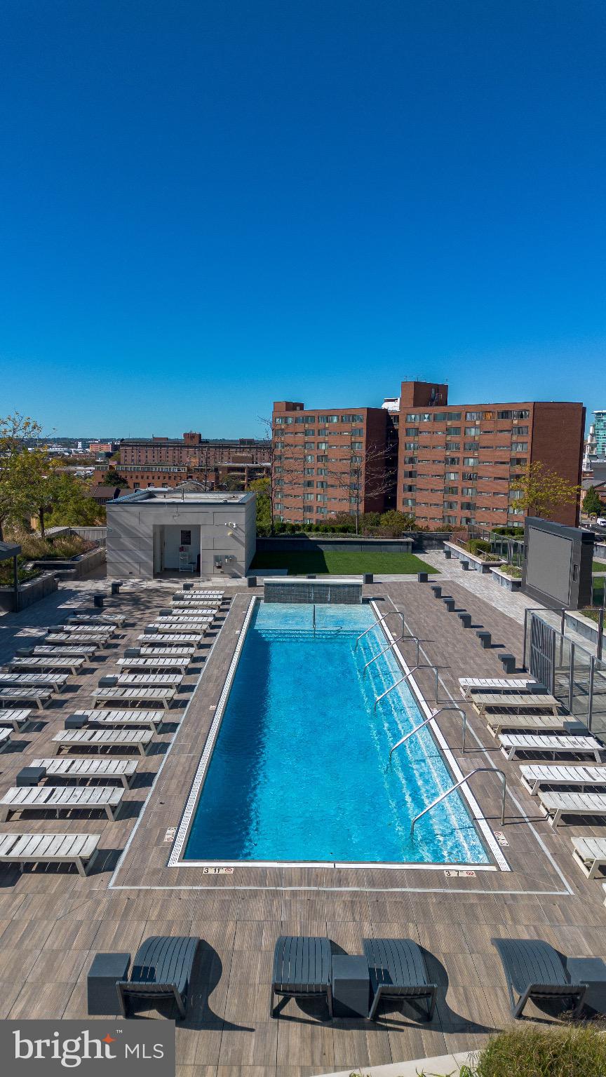 414 LIGHT STREET 4302