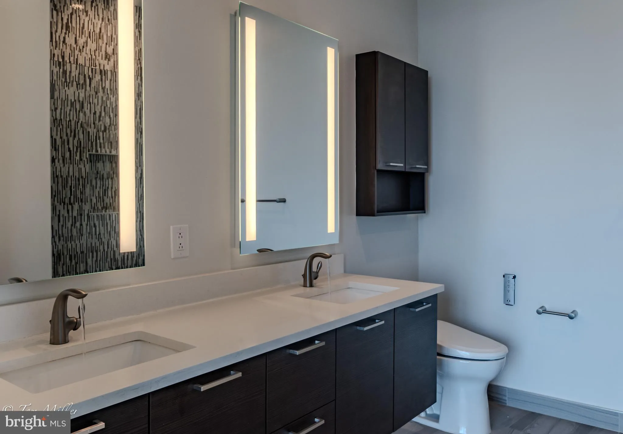 Baltimore, Maryland 21202, United States, 2 Bedrooms Bedrooms, ,2 BathroomsBathrooms,Residential,Active,255008