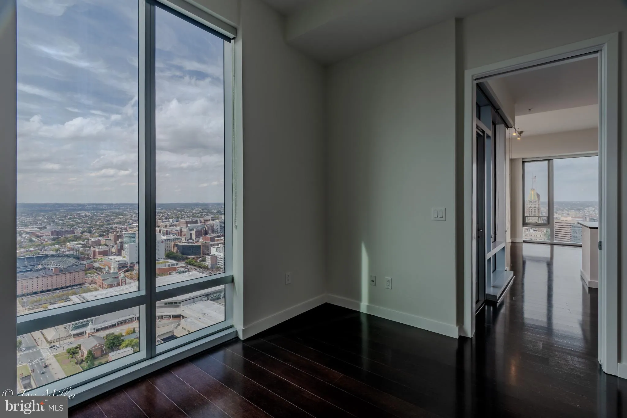 Baltimore, Maryland 21202, United States, 2 Bedrooms Bedrooms, ,2 BathroomsBathrooms,Residential,Active,255008