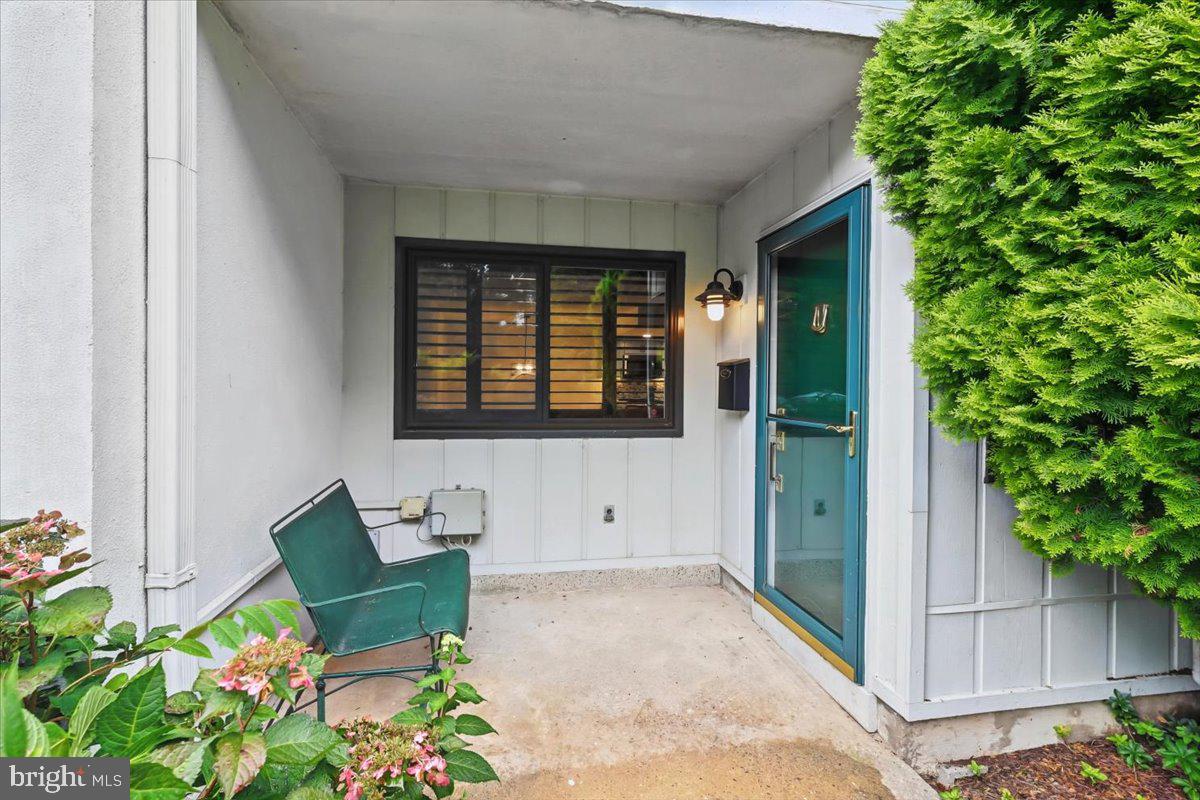 364 SUMMIT HOUSE 364