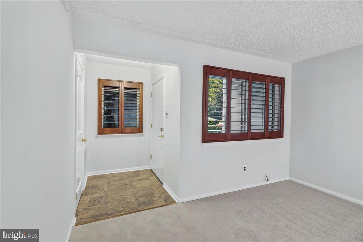 364 SUMMIT HOUSE 364