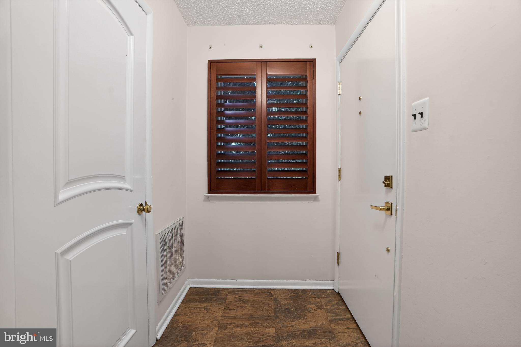 364 SUMMIT HOUSE 364