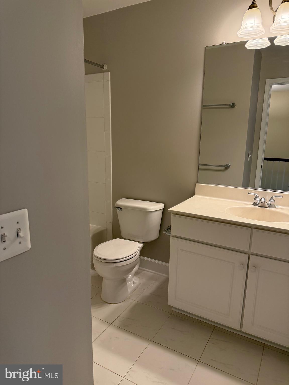 COPPERMINE CROSSING - Residential Lease