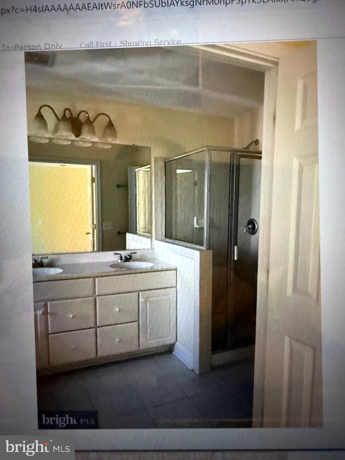 COPPERMINE CROSSING - Residential Lease