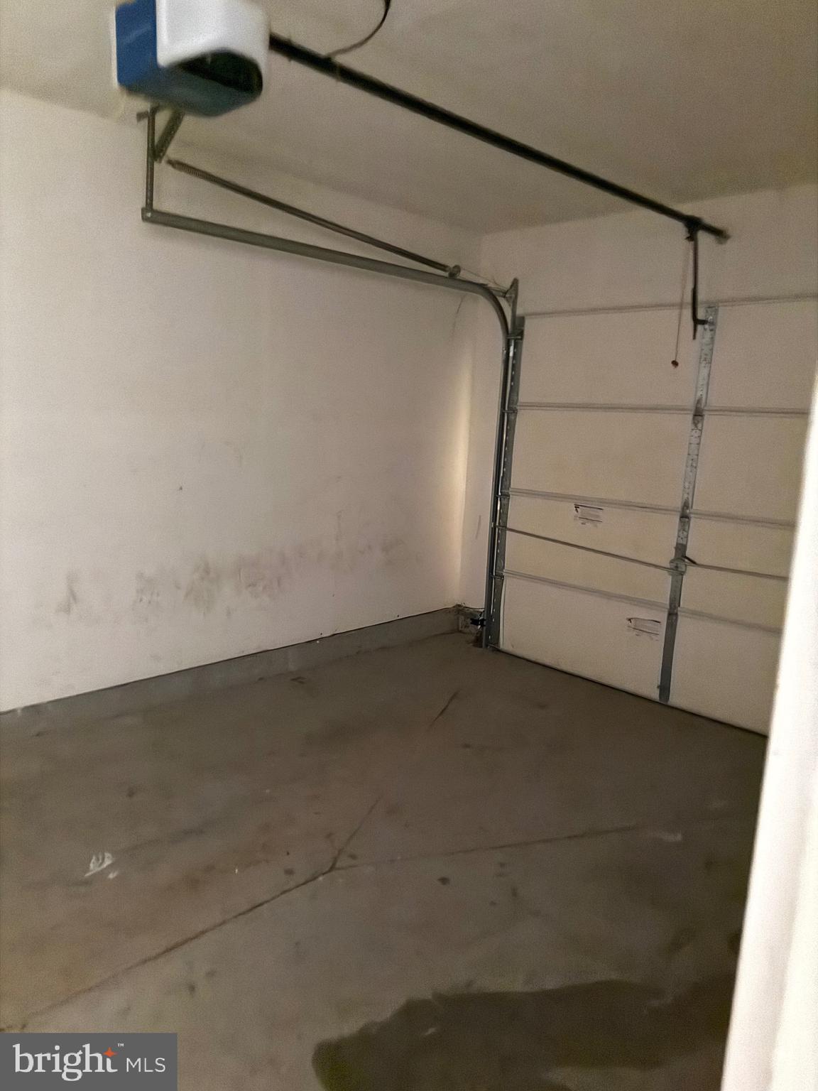 COPPERMINE CROSSING - Residential Lease