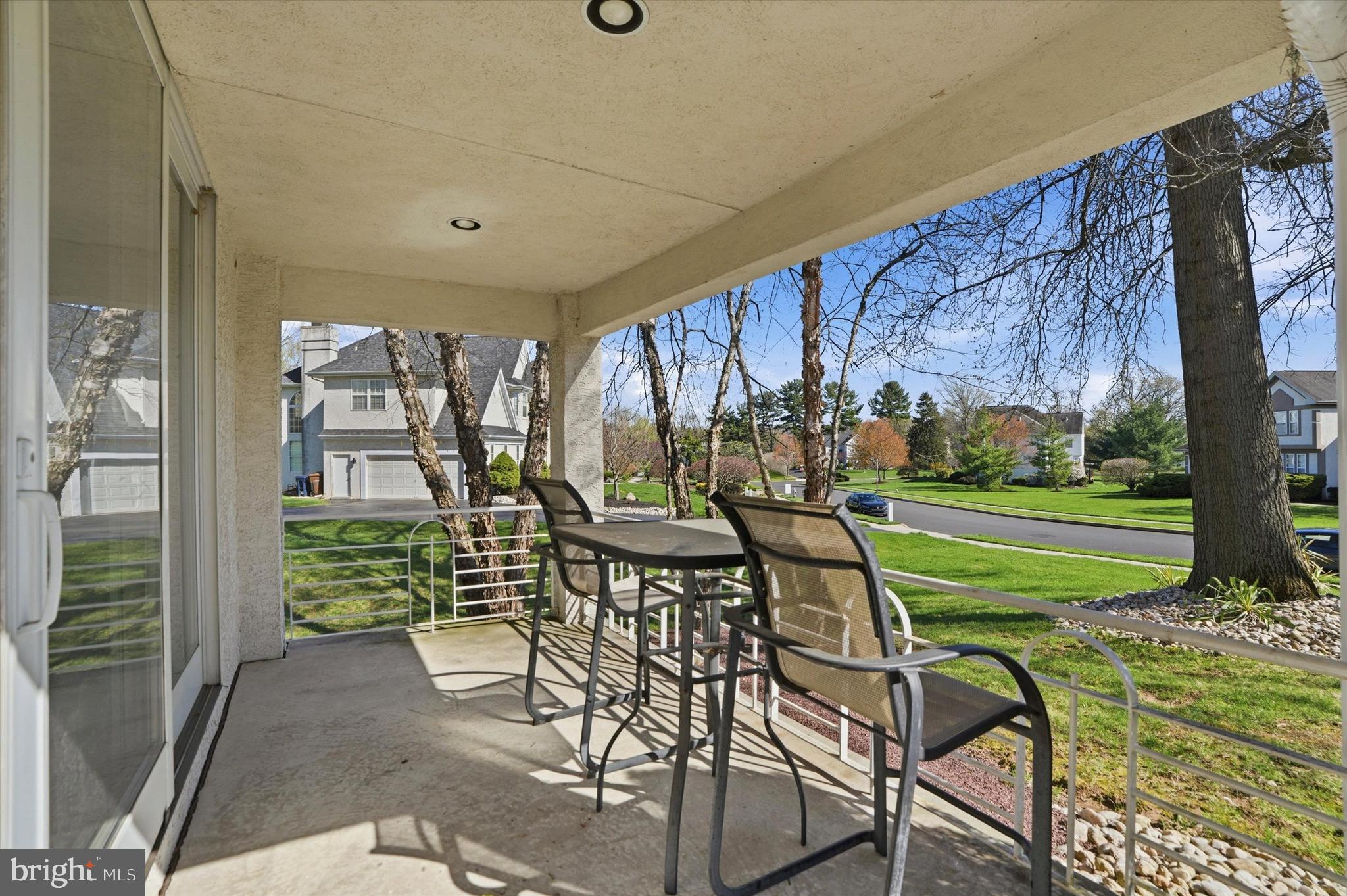 ARBOUR HILL - Residential