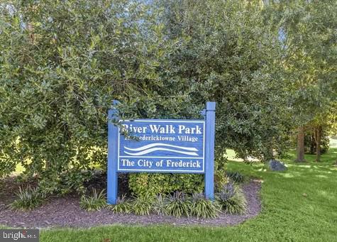 FREDERICKTOWNE VILLAGE - Residential