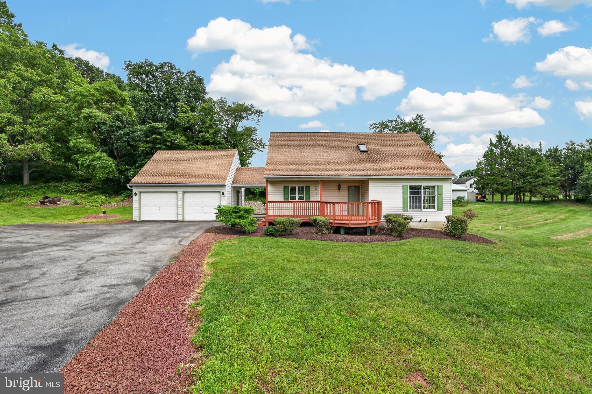 5039 VALLEY VIEW ROAD