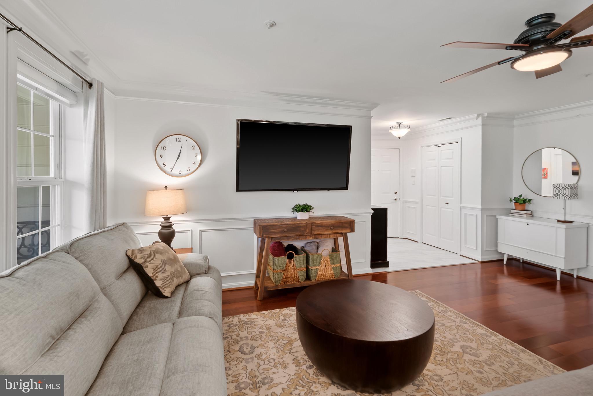 LAKETREE - Residential