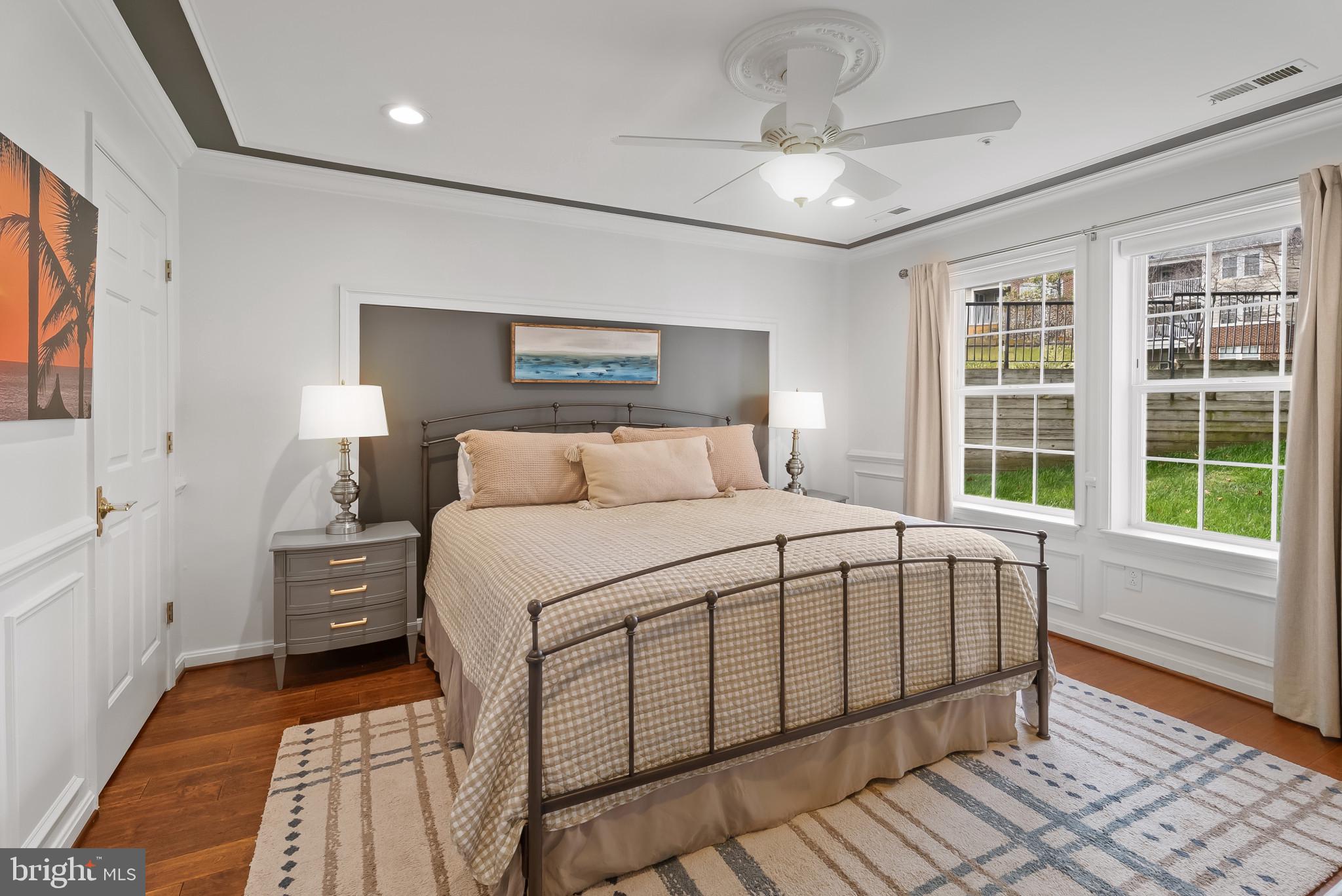 LAKETREE - Residential