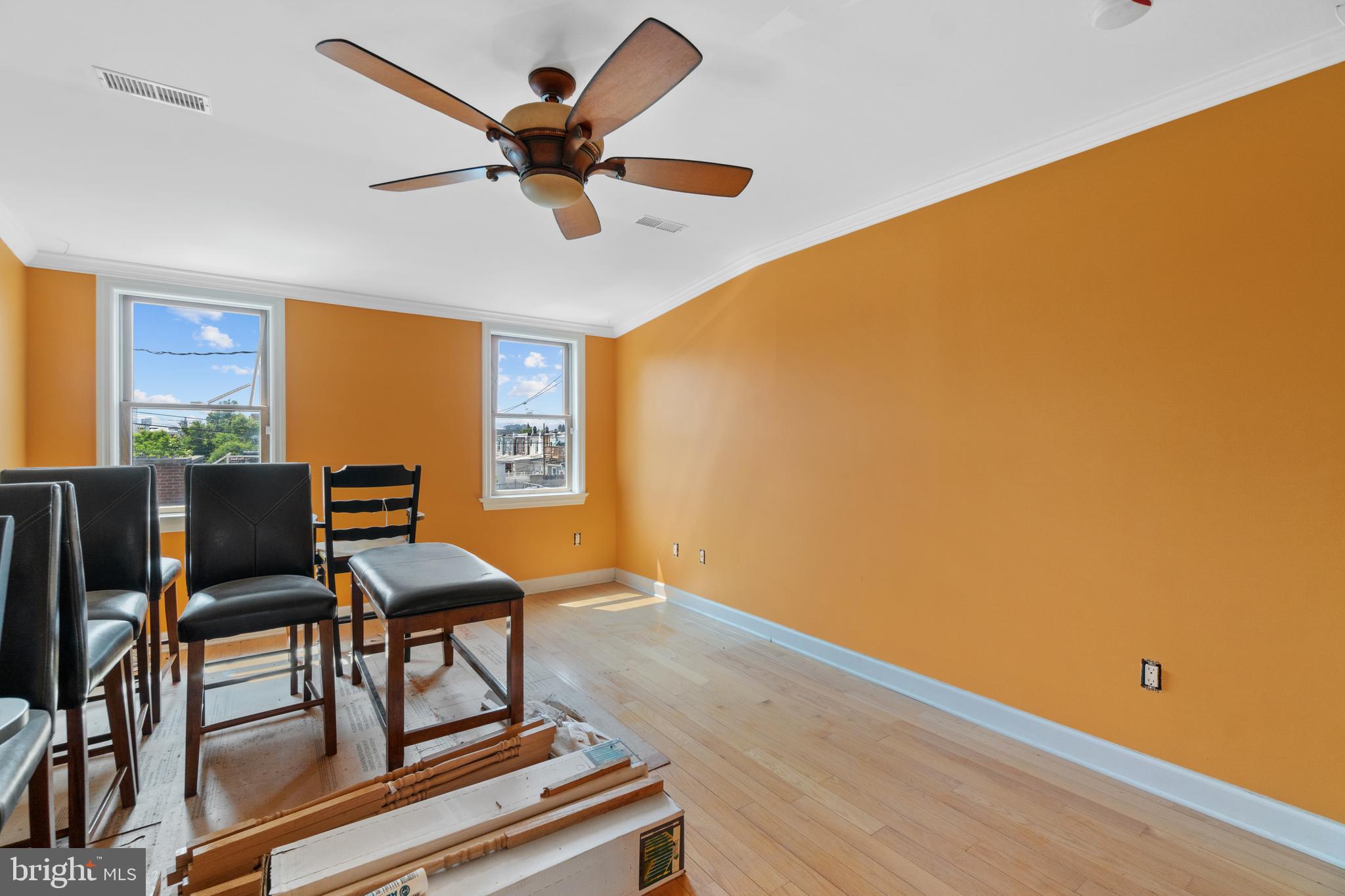 HIGHLANDTOWN - Residential