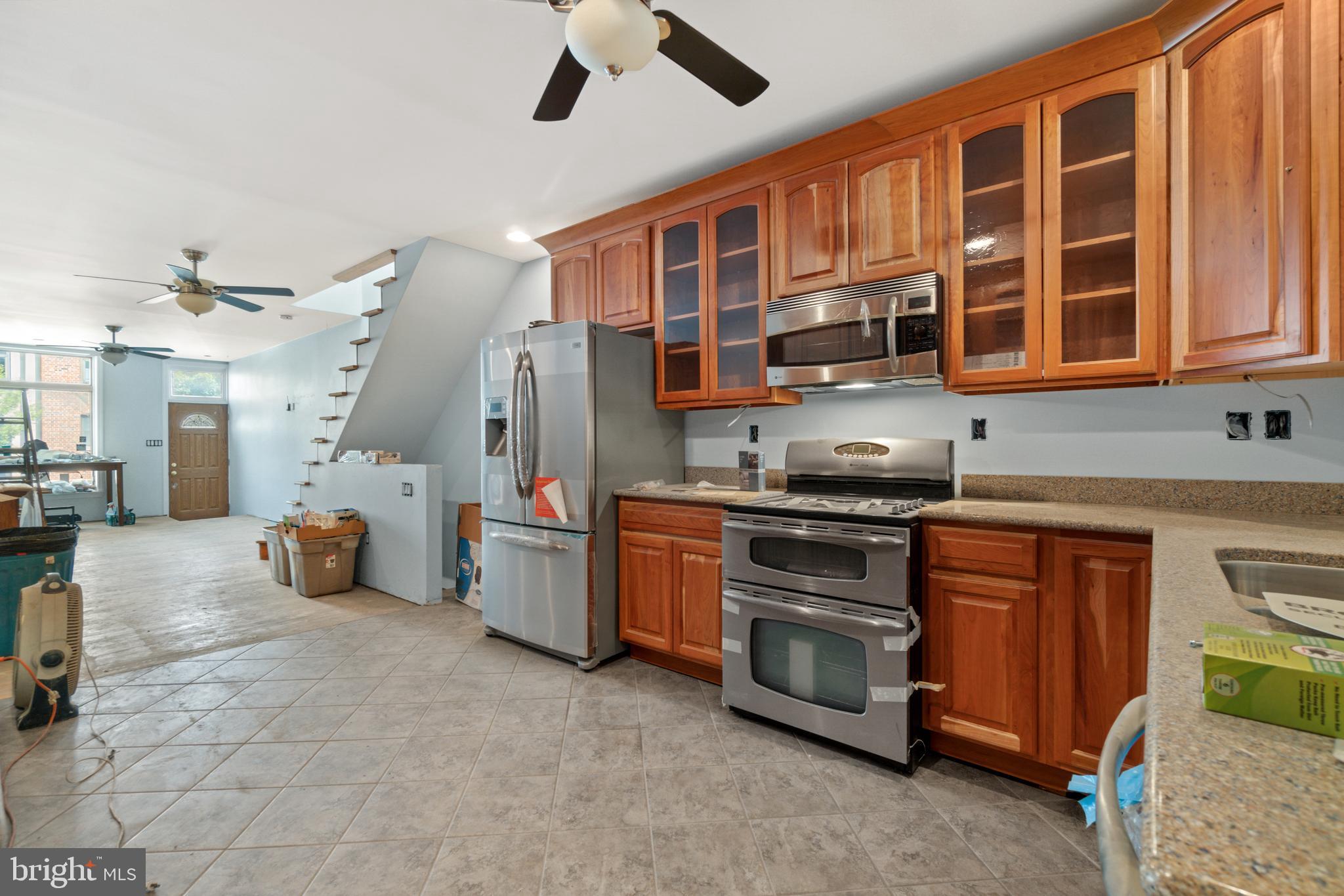 HIGHLANDTOWN - Residential