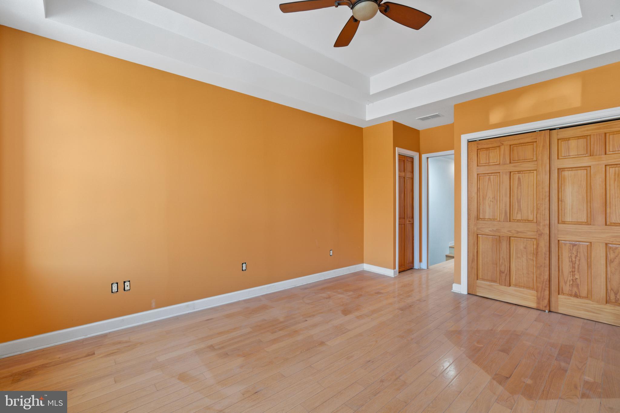 HIGHLANDTOWN - Residential