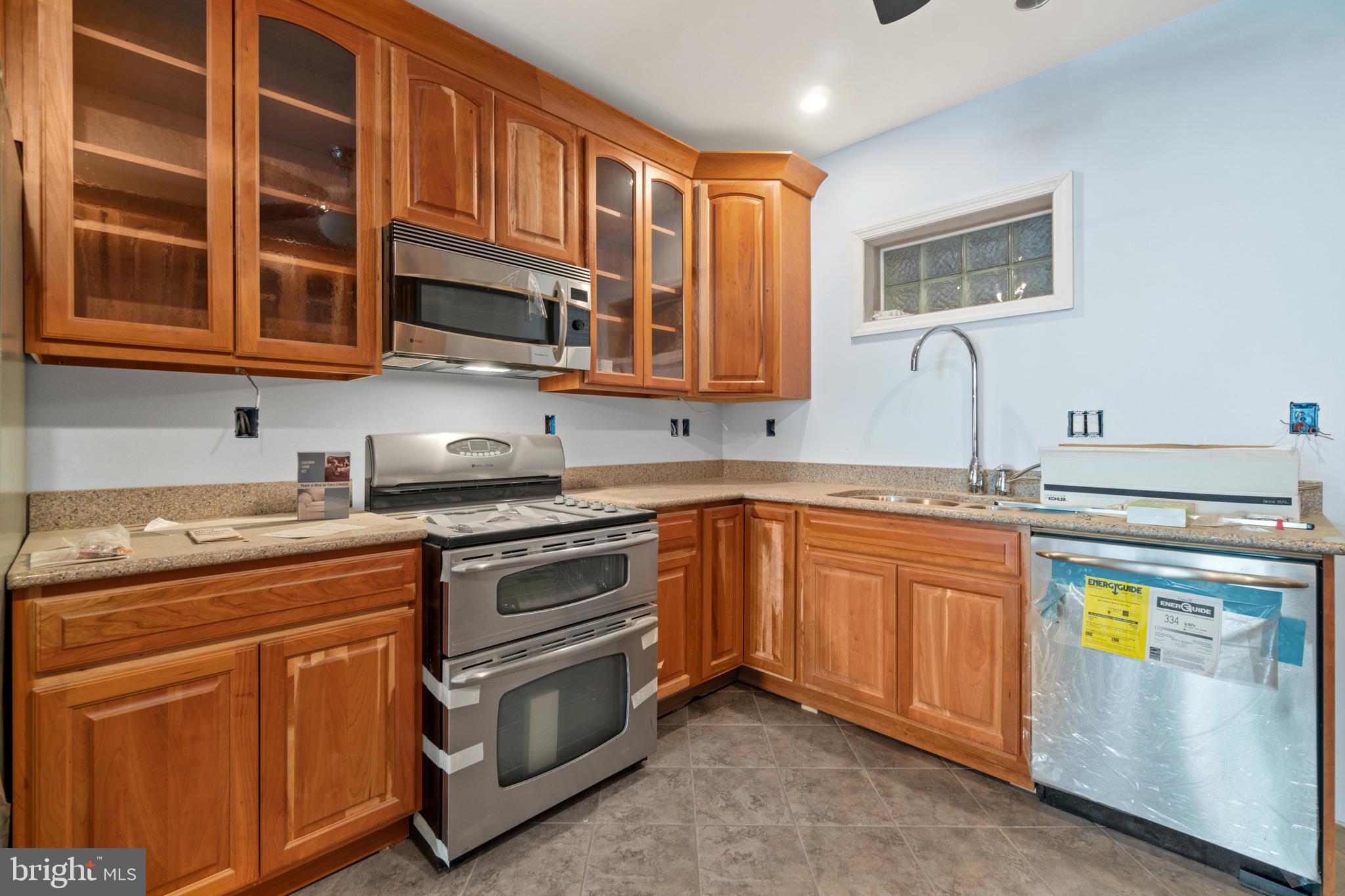 HIGHLANDTOWN - Residential