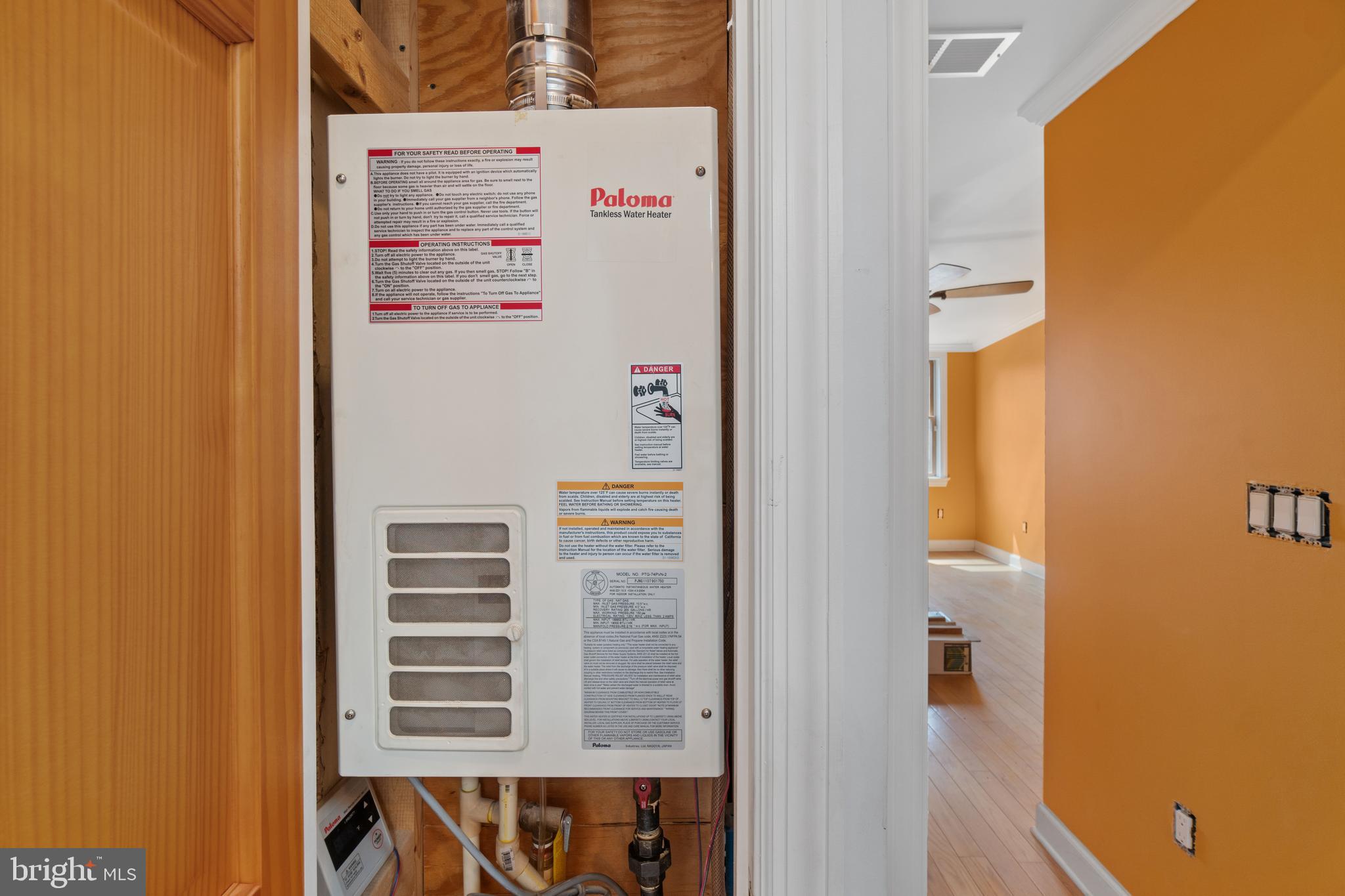 HIGHLANDTOWN - Residential