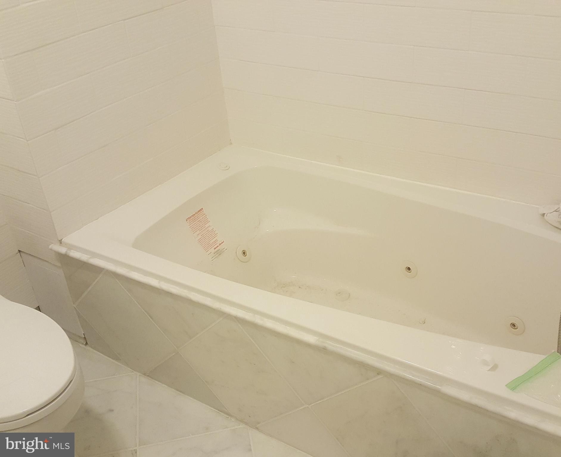 NORTHERN LIBERTIES - Residential Lease