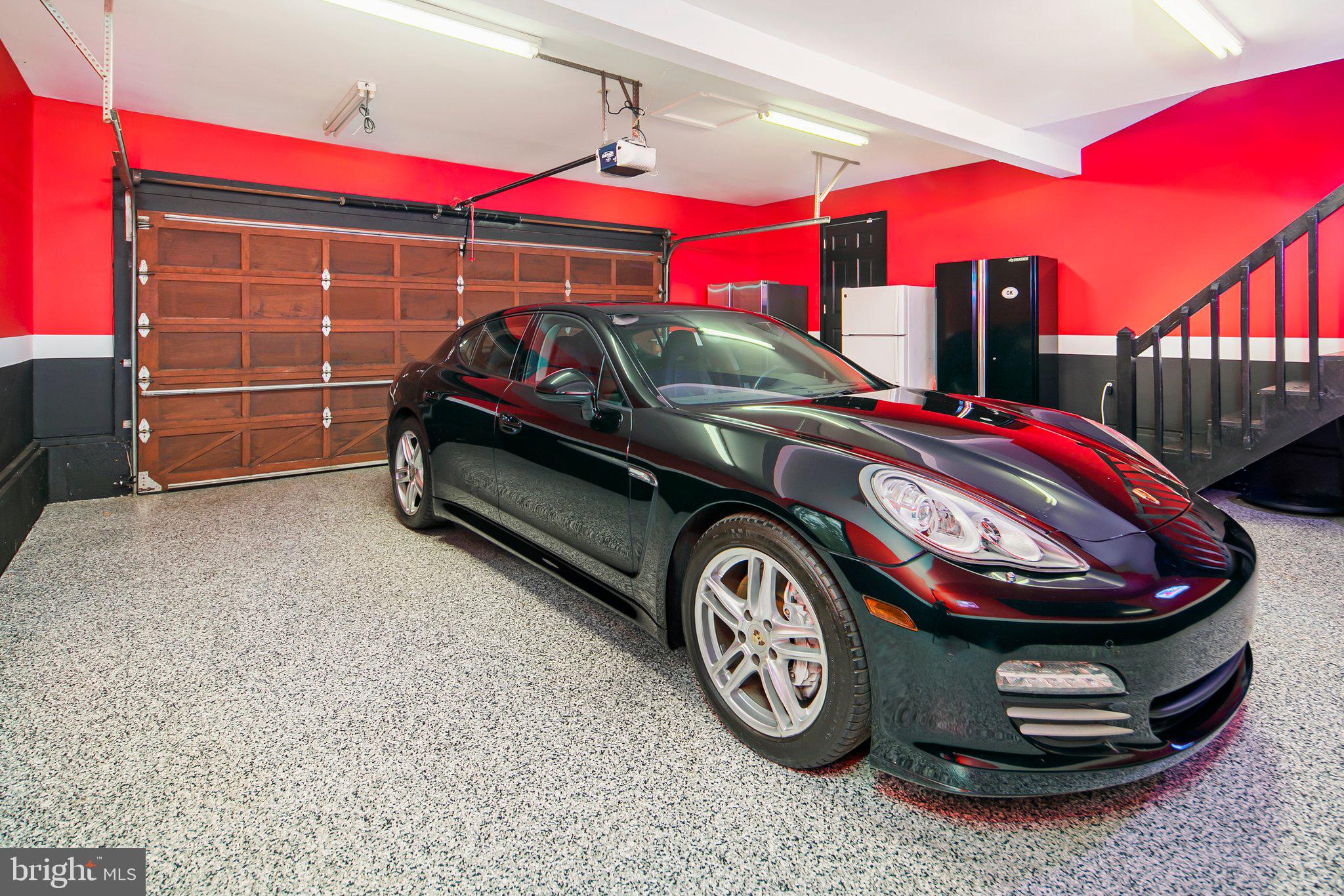 POULSEN HEIGHTS - Residential