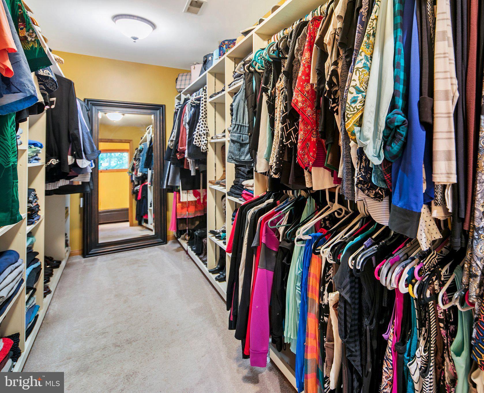 POULSEN HEIGHTS - Residential