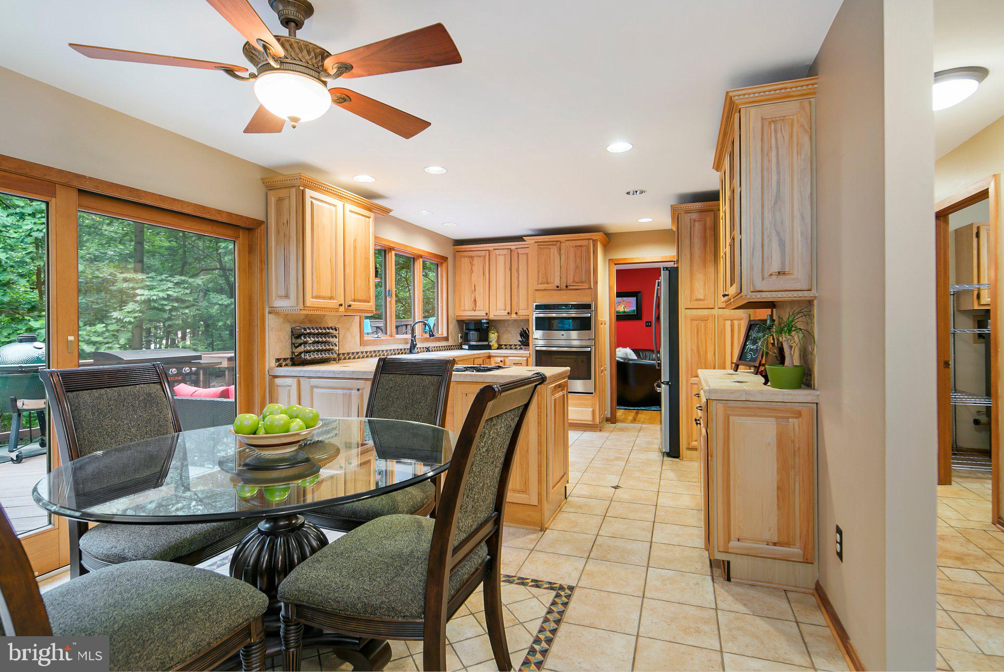 POULSEN HEIGHTS - Residential