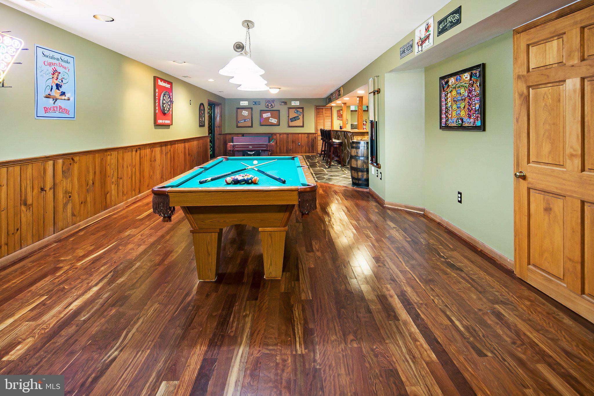 POULSEN HEIGHTS - Residential