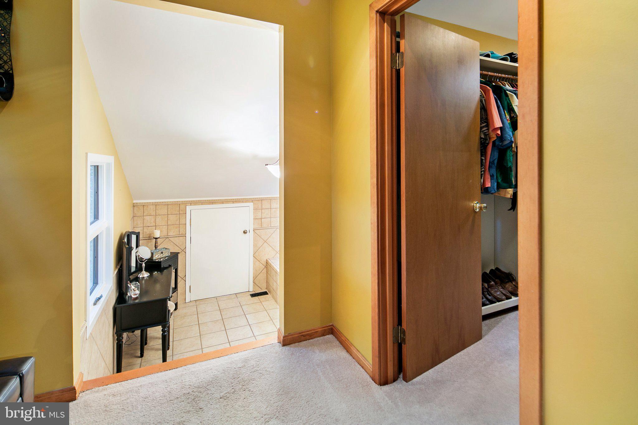 POULSEN HEIGHTS - Residential