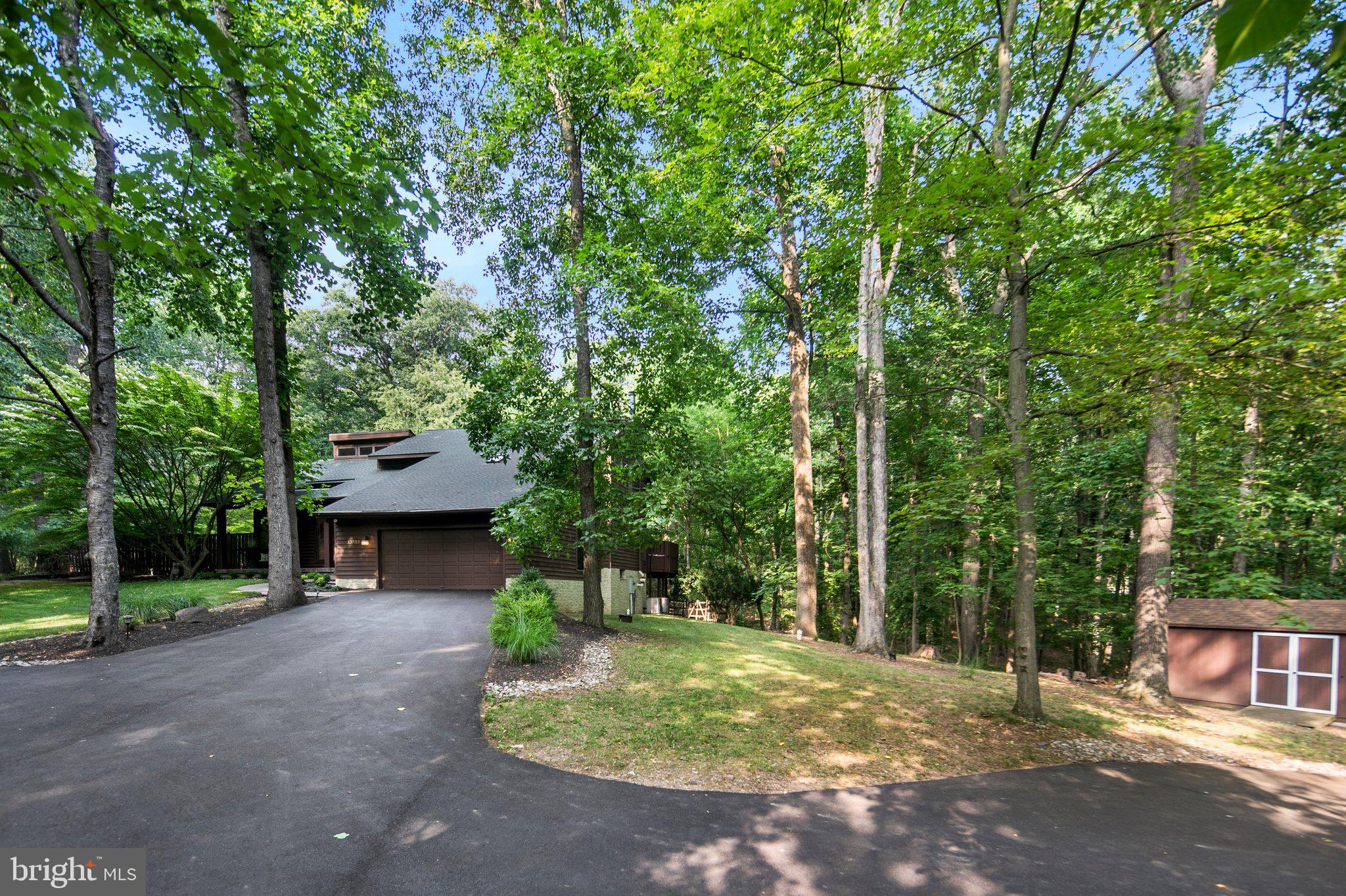 POULSEN HEIGHTS - Residential