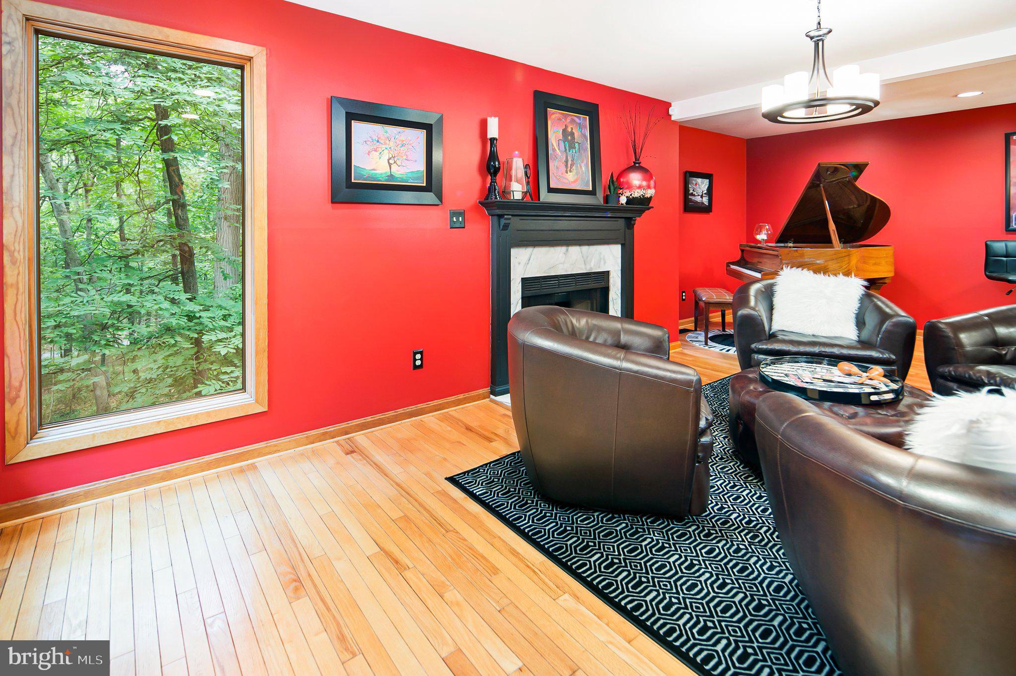 POULSEN HEIGHTS - Residential