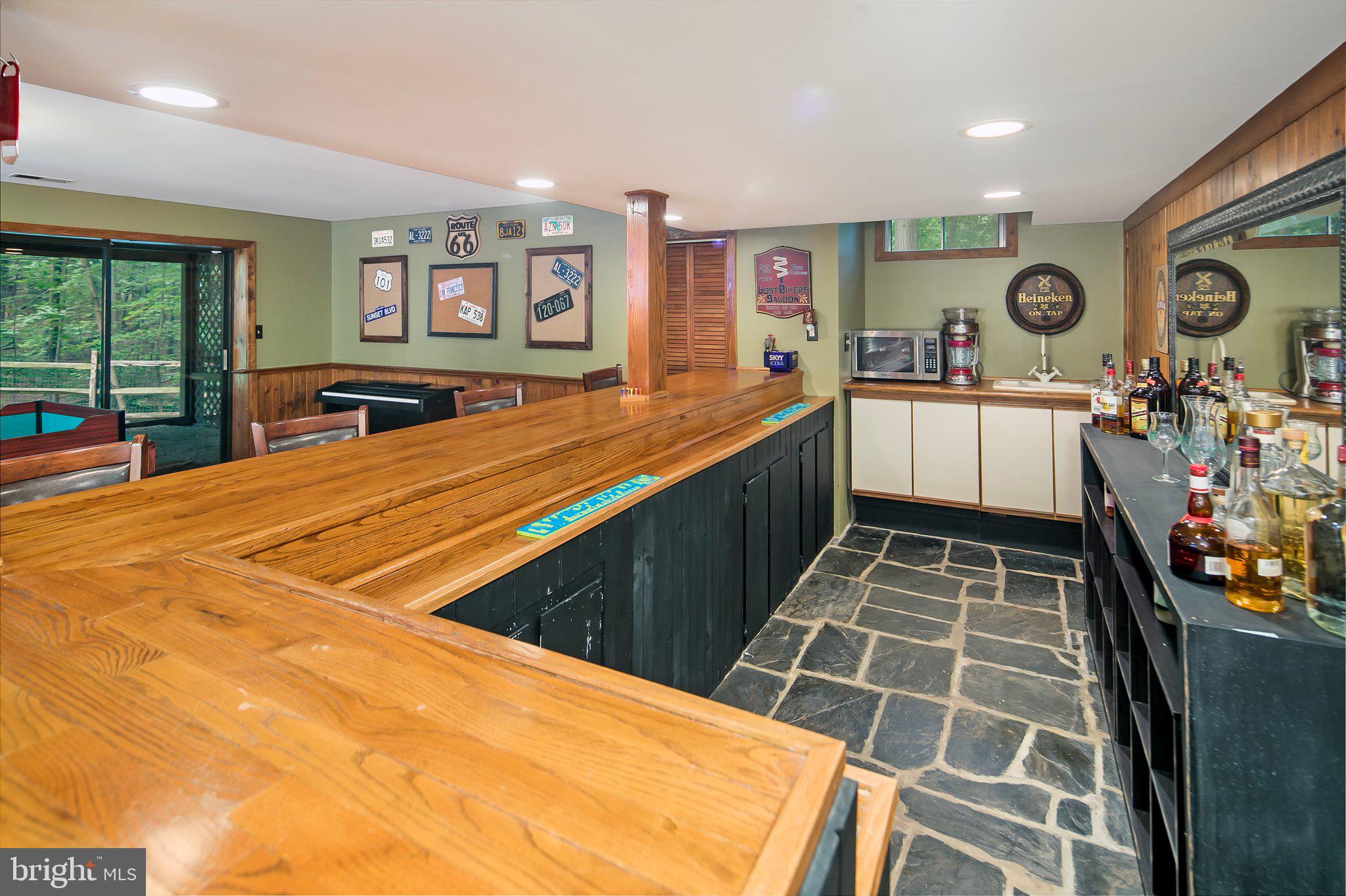 POULSEN HEIGHTS - Residential