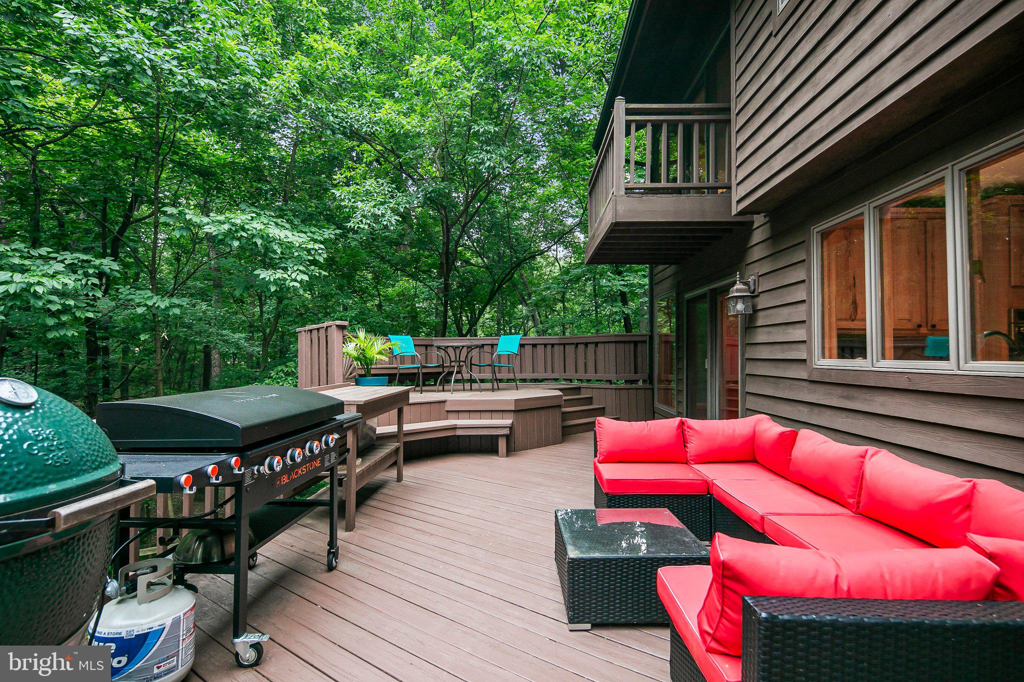 POULSEN HEIGHTS - Residential